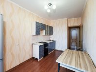 Большая кухня 12 кв.м. с мебелью