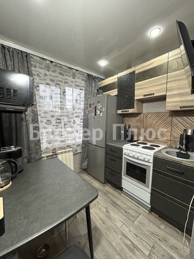 Продаю 2-к. квартиру, 43.4 м². Абакан, Щетинкина, 42