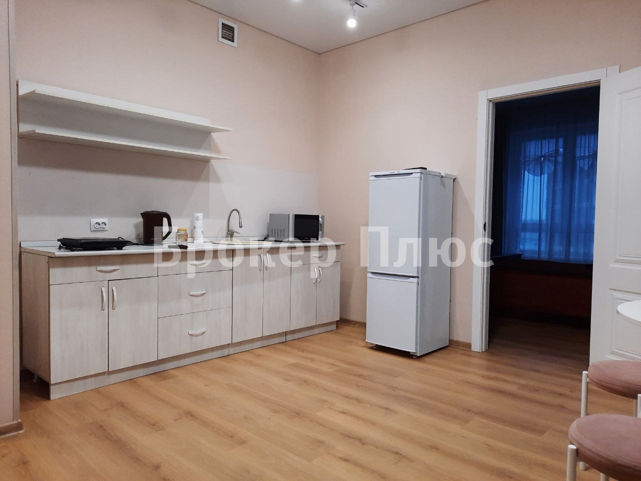 Сдаю 2-к. квартиру, 51 м². Абакан, Комарова, 7А