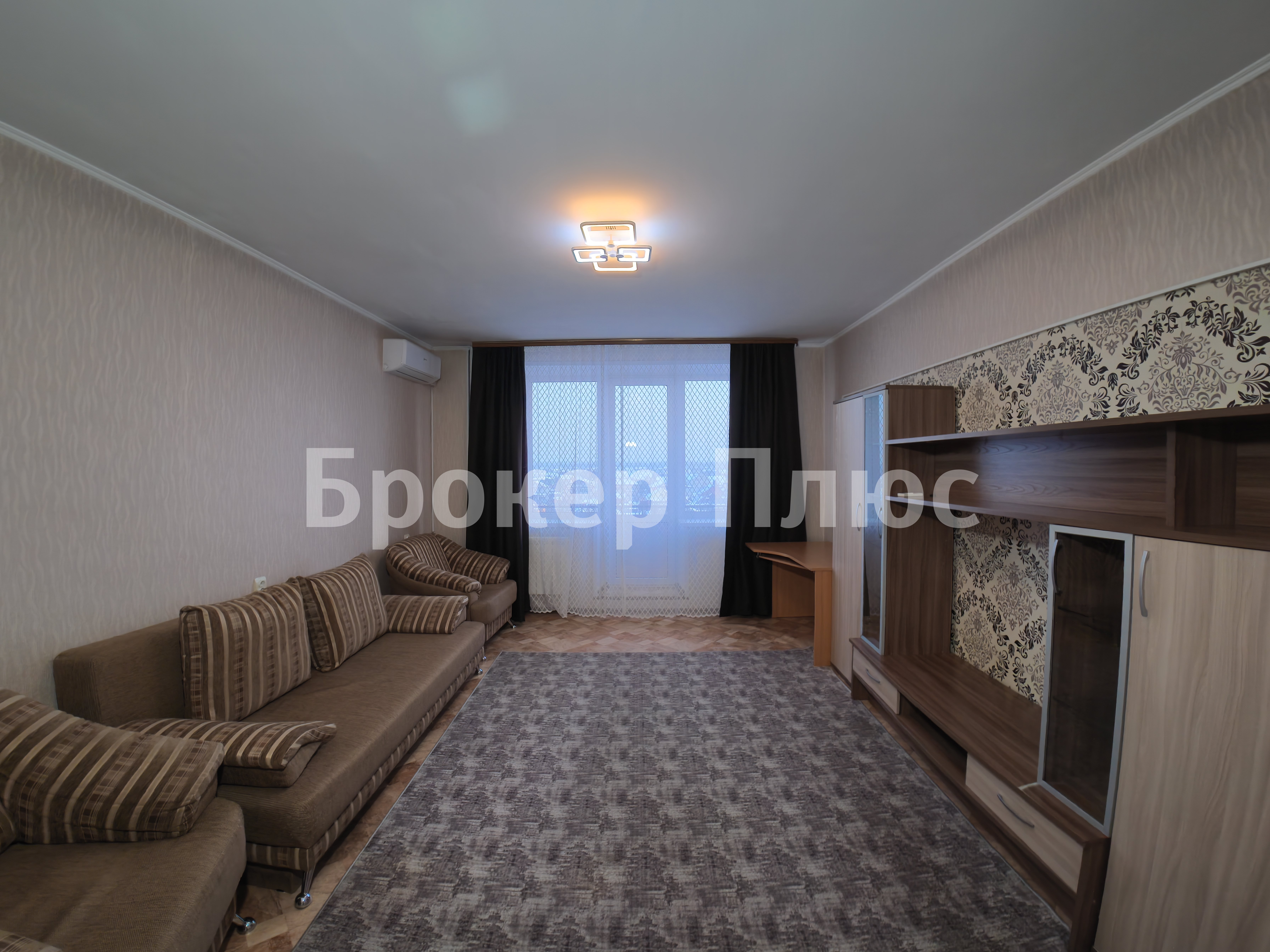 Сдаю 1-к. квартиру, 45 м². Абакан, Аскизская, 210Б