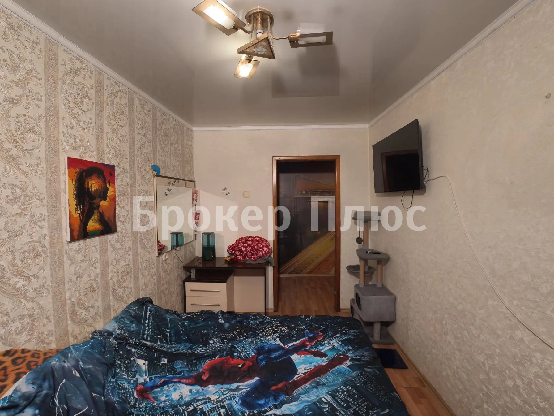 Продаю 2-к. квартиру, 55 м². Абакан, Гагарина, 36