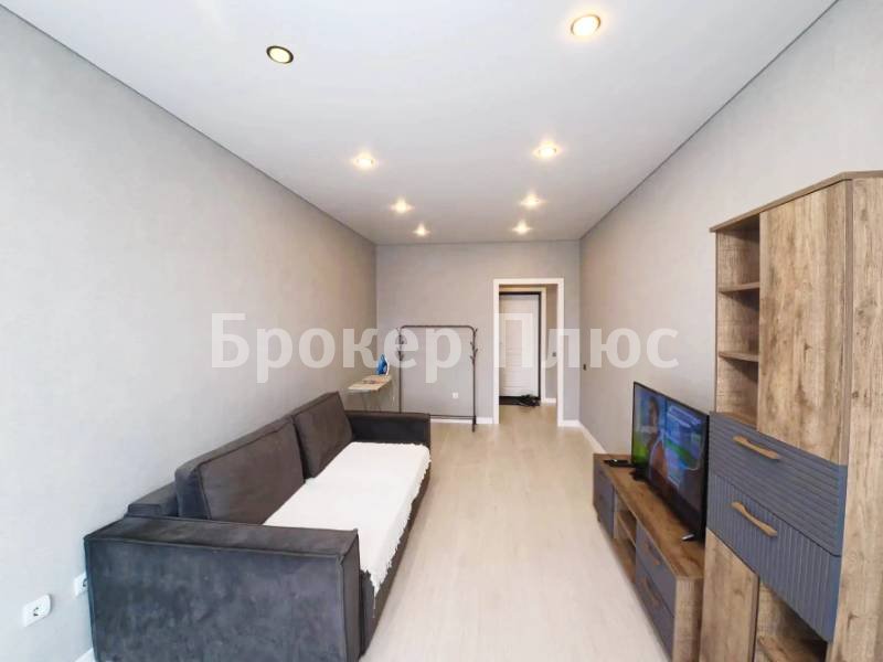 Сдаю 1-к. квартиру, 42 м². Абакан, Трудовая, 84