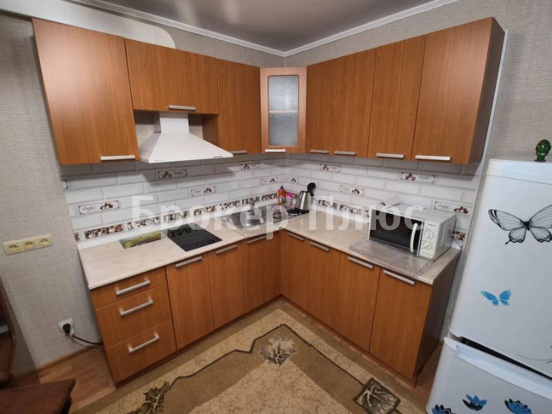 Сдаю 1-к. квартиру, 47 м². Абакан, Советская, 113
