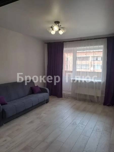 Сдаю 2-к. квартиру, 52 м². Абакан, Будённого, 101