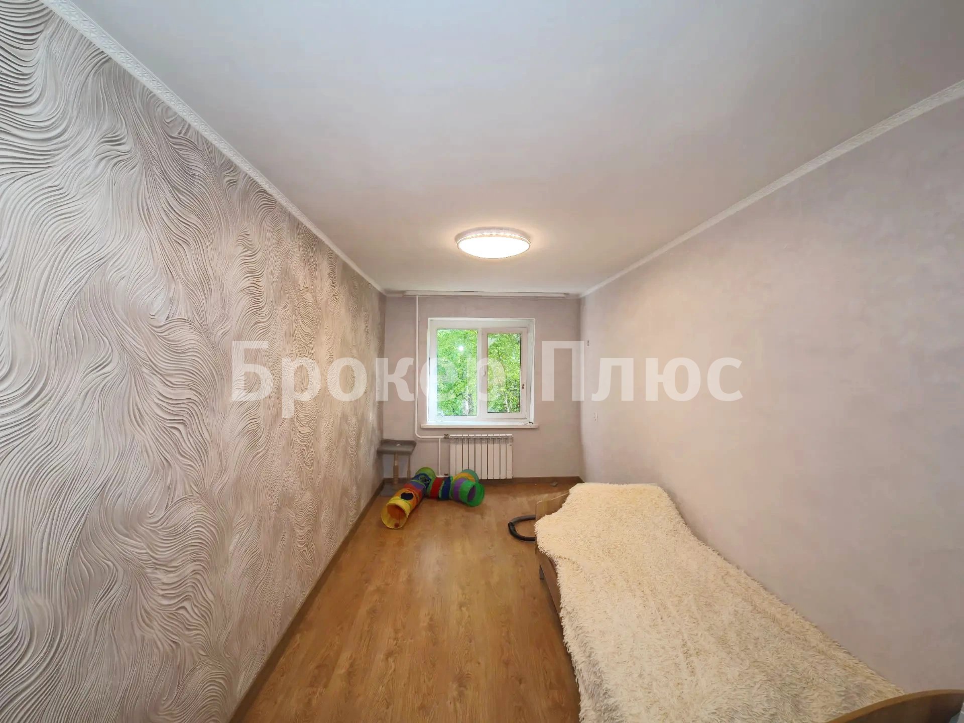 Продаю 3-к. квартиру, 58 м². Абакан, Чертыгашева, 44