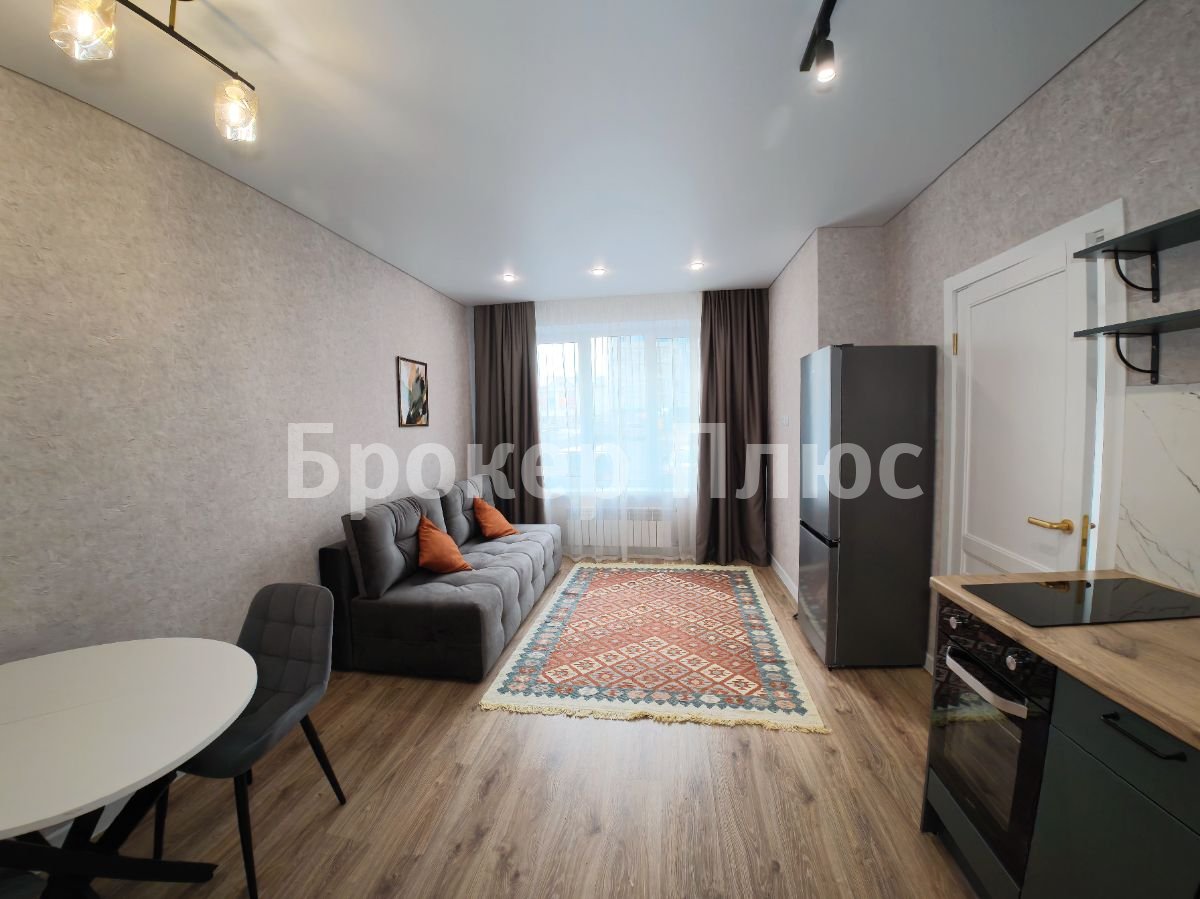Сдаю 1-к. квартиру, 36.2 м². Абакан, Генерала Тихонова, 8