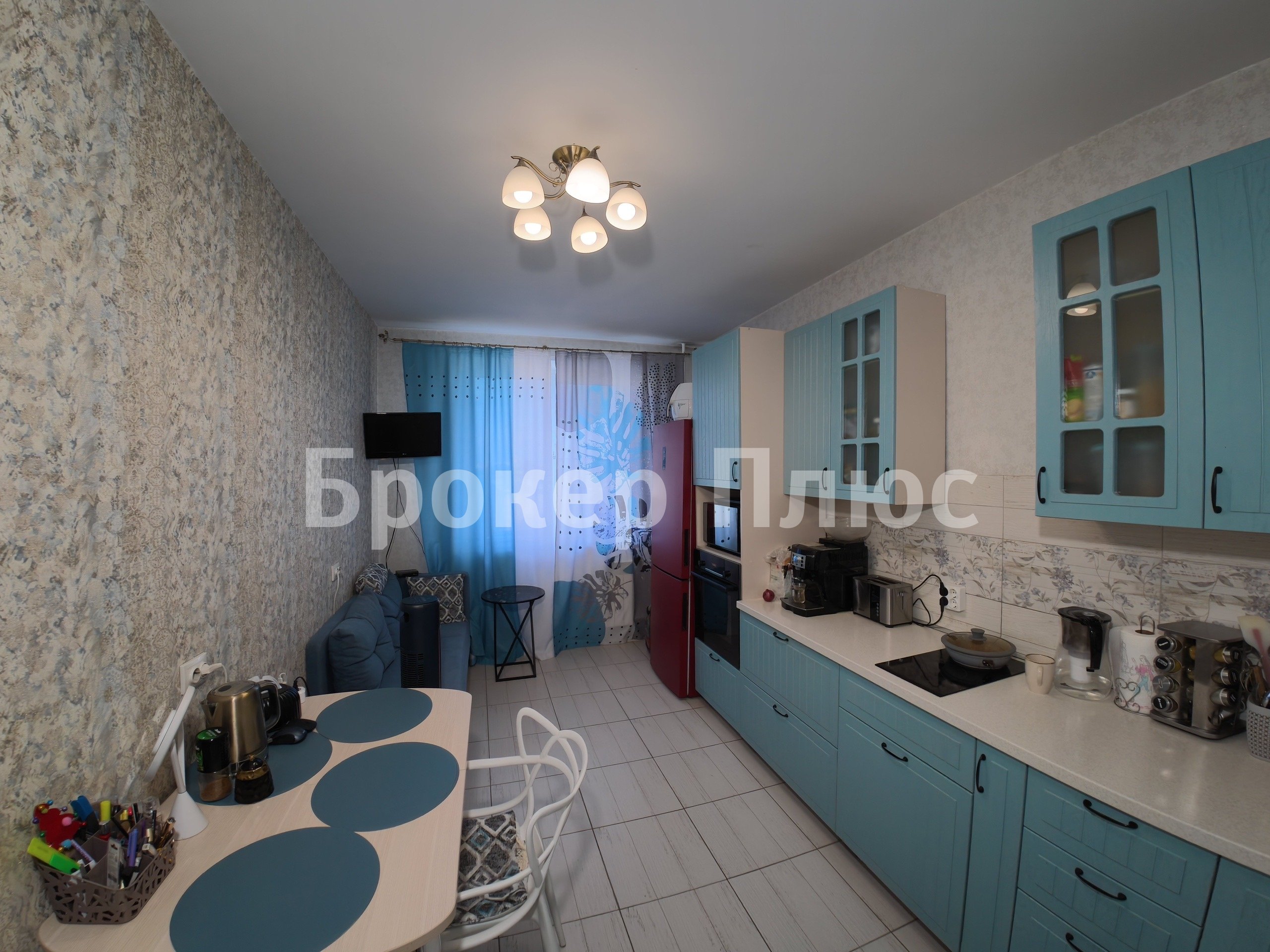 Продаю 1-к. квартиру, 45 м². Абакан, Торосова, 15