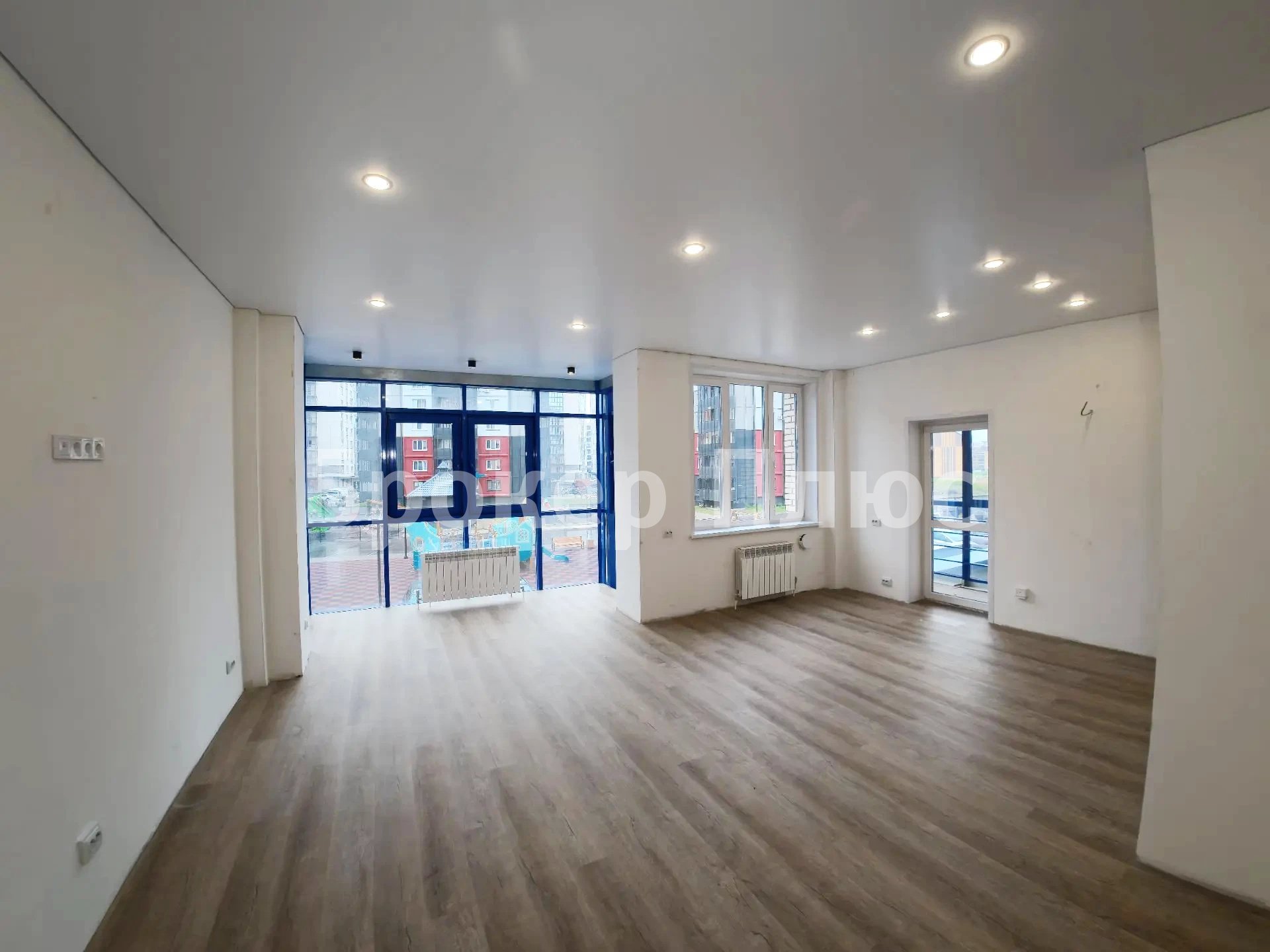 Продаю 3-к. квартиру, 92.4 м². Абакан, Генерала Тихонова, 14