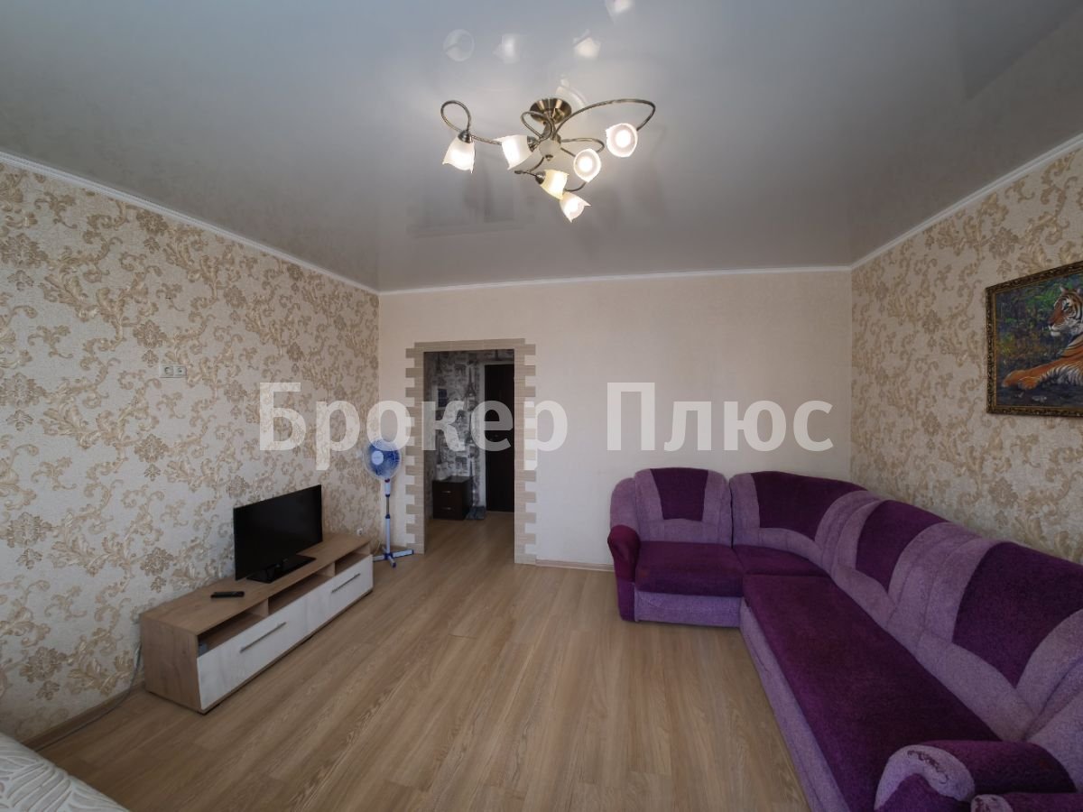 Сдаю 1-к. квартиру, 40 м². Абакан, Ленинского Комсомола, 16