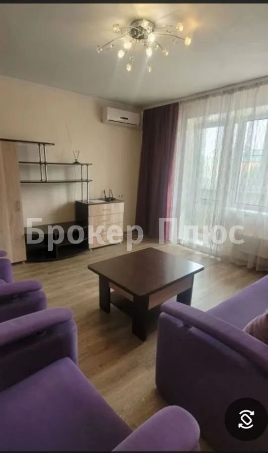 Сдаю 2-к. квартиру, 50.8 м². Абакан, Лермонтова, 11