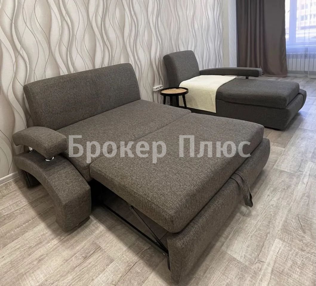 Продаю 1-к. квартиру, 37 м². Абакан, Генерала Тихонова, 8/2