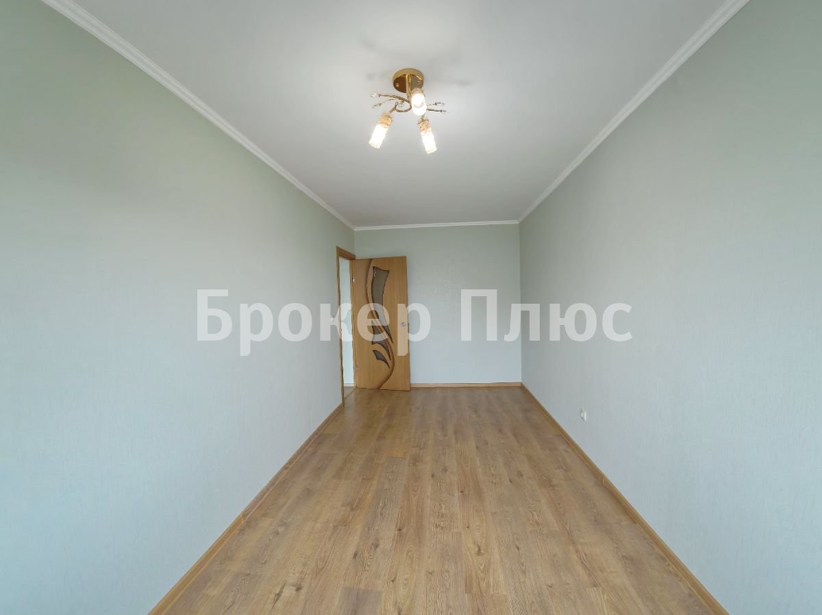 Продаю 2-к. квартиру, 43.3 м². Абакан, Маршала Жукова, 11