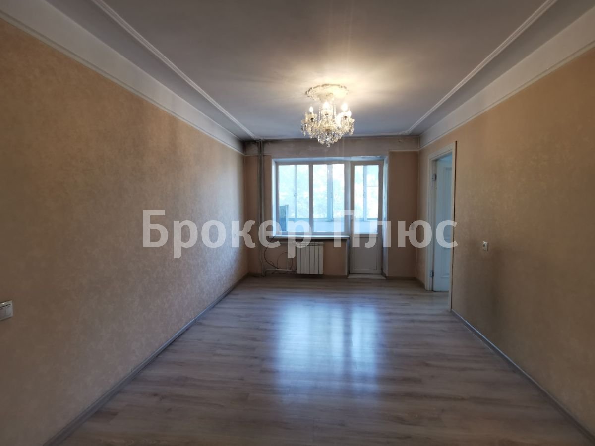 Продаю 4-к. квартиру, 62 м². Абакан, Тараса Шевченко, 58