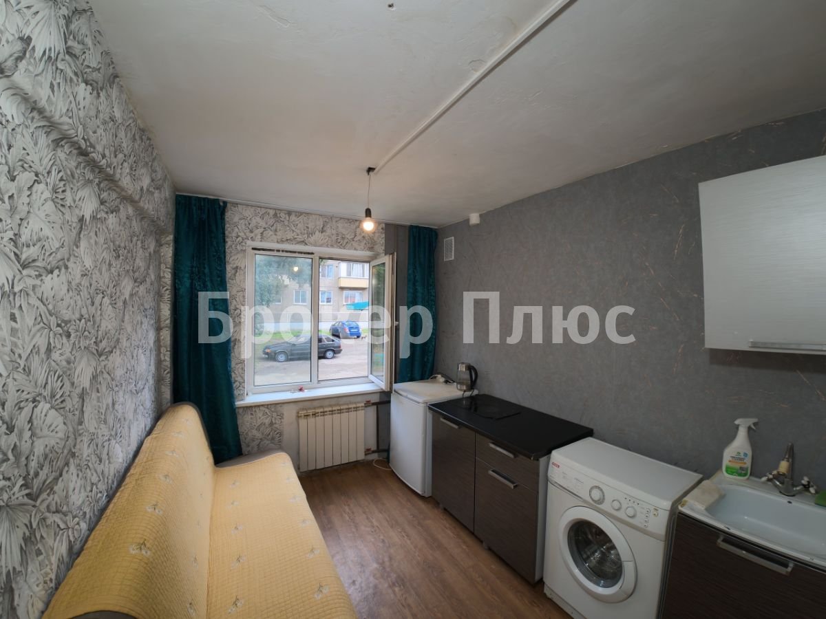 Сдаю 1-к. квартиру, 14 м². Абакан, Комарова, 6