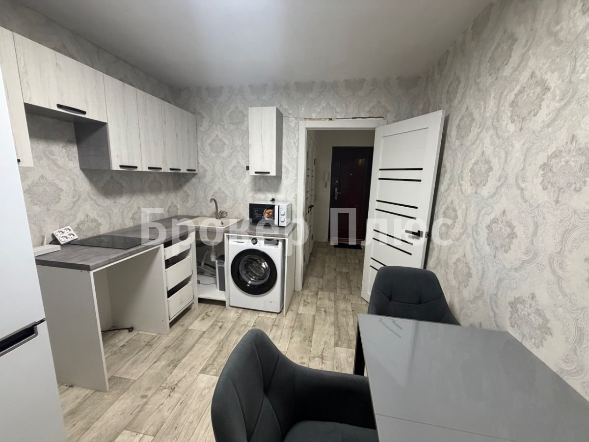 Сдаю 1-к. квартиру, 32.4 м². Абакан, Крылова, 71А