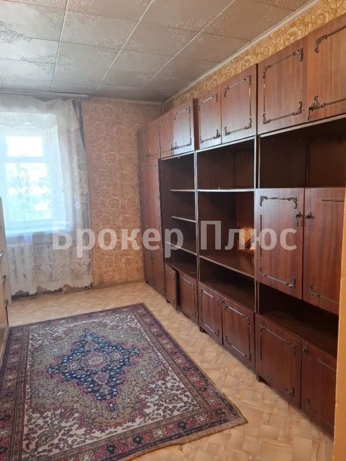 Сдаю 2-к. квартиру, 60 м². Абакан, 10-ая