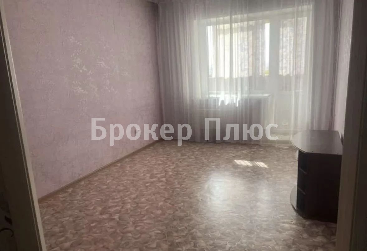 Сдаю 1-к. квартиру, 39 м². Абакан, Дружбы Народов, 52